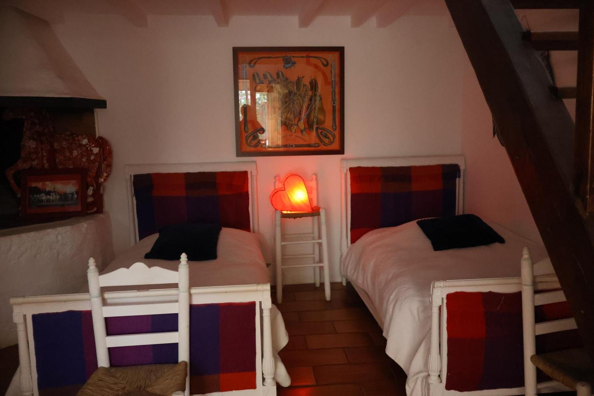 Gites Chambres D'Hotes Mazet Du Marechal Ferrant แซ็งต์-มารี-เดอ-ลา-แมร์ ภายนอก รูปภาพ